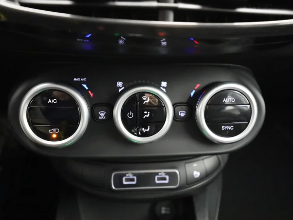FIAT 500X Dolcevita (2024) — foto 11 van 19