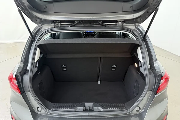 Ford Fiesta (2023) — foto 12 van 16