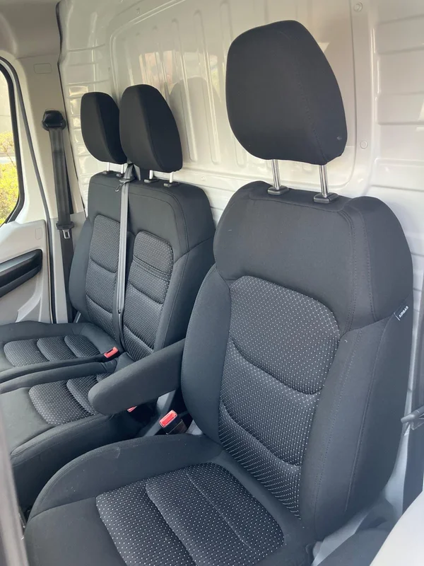 Maxus eDeliver9 (2023) — foto 32 van 33