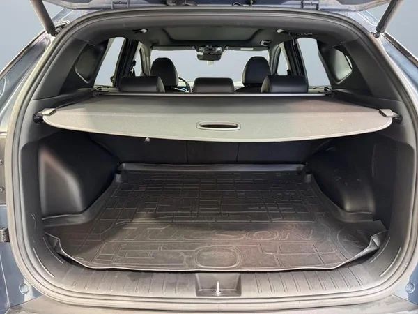 HYUNDAI Tucson (2021) — foto 27 van 33