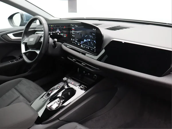 AUDI A5 Avant (2025) — foto 10 van 16