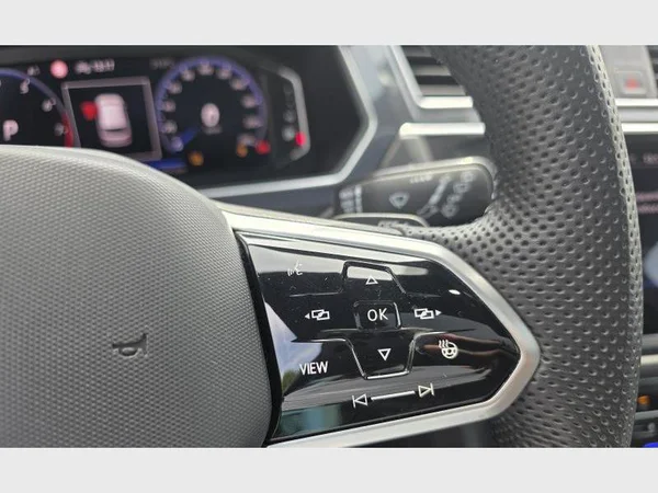 Volkswagen Tiguan (2024) — foto 19 van 28
