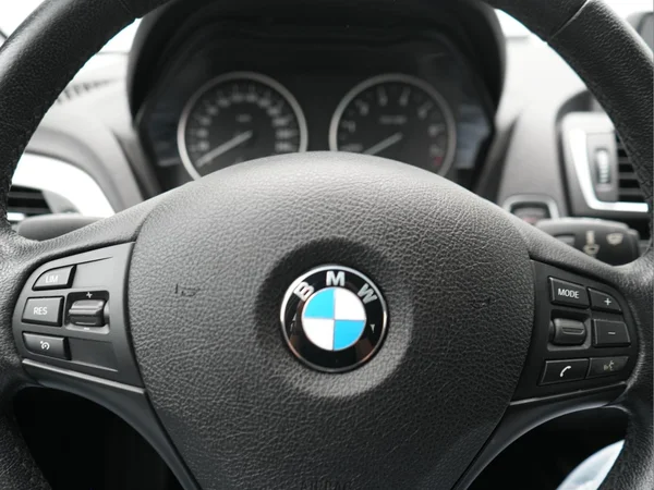 BMW 1 Hatch (F20 LCI) (2016) — foto 9 van 22