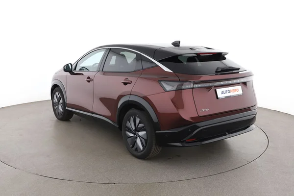 Nissan Ariya (2024) — foto 10 van 16