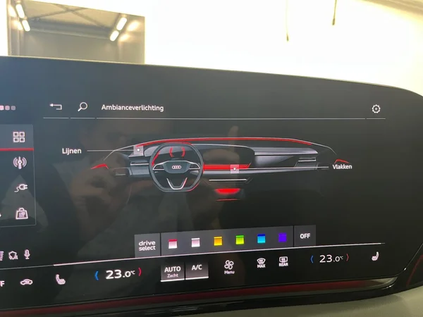 AUDI A6 Sportback e-tron (2026) — foto 6 van 24
