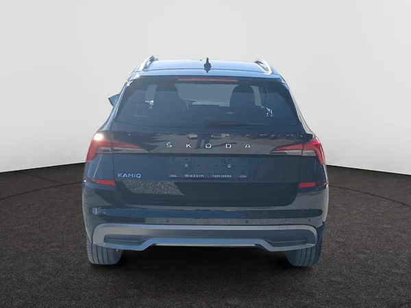 SKODA Kamiq (2021) — foto 11 van 17