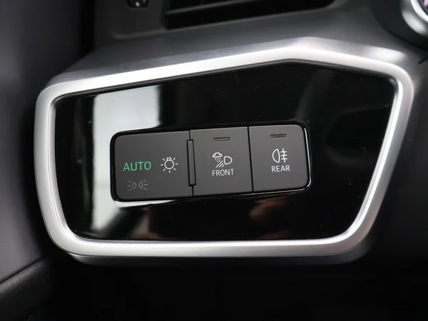 AUDI A6 Avant PHEV (2025) — foto 6 van 27