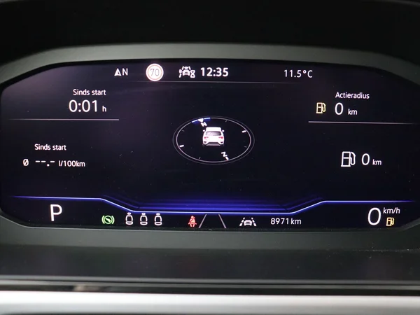 VOLKSWAGEN T-Roc (2025) — foto 5 van 18