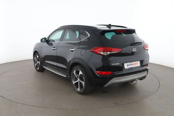 Hyundai Tucson (2018) — foto 10 van 16
