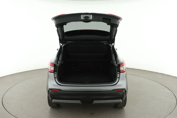 Nissan Qashqai (2018) — foto 7 van 16