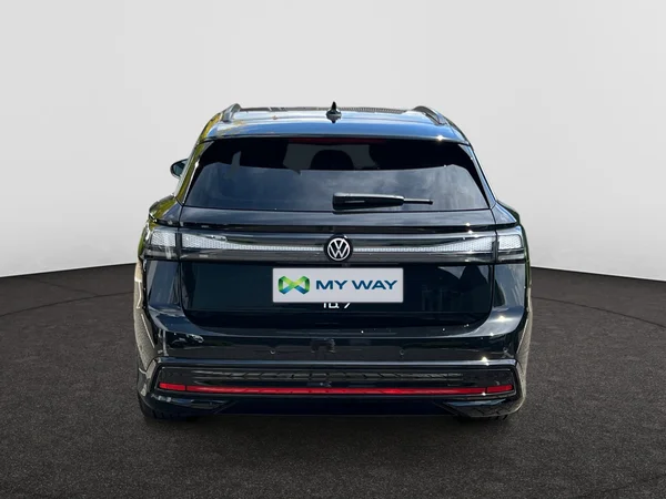 VOLKSWAGEN ID.7 Tourer (2024) — foto 19 van 24