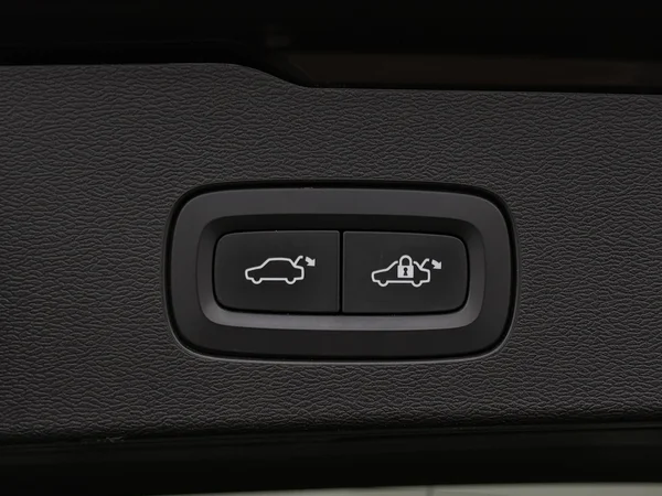 VOLVO V60 (2022) — foto 21 van 33