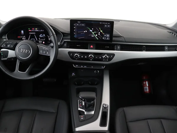 AUDI A4 (2024) — foto 29 van 29