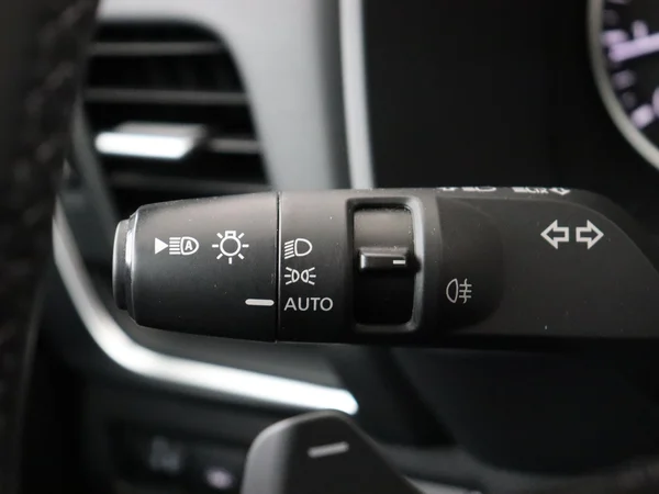 NISSAN Qashqai (2022) — foto 16 van 29
