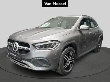 Mercedes-Benz GLA (2022)