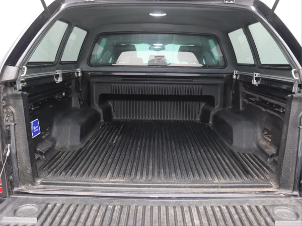 FORD Ranger Double Cab (2021) — foto 2 van 17