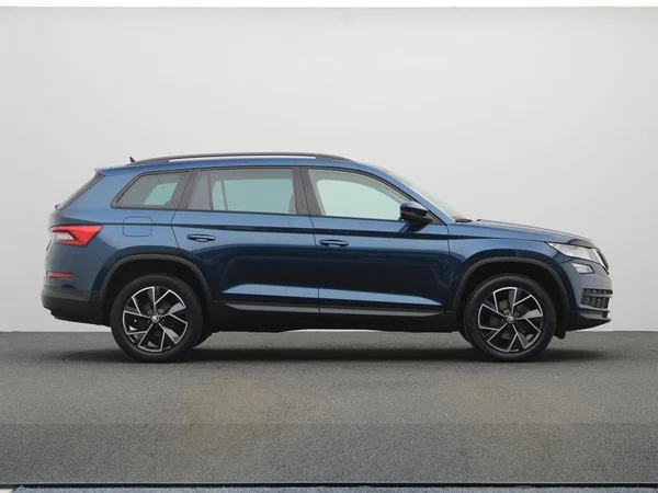 SKODA Kodiaq (2019) — foto 19 van 21