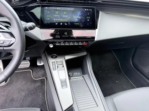 Peugeot 308 (2025) — foto 3 van 19