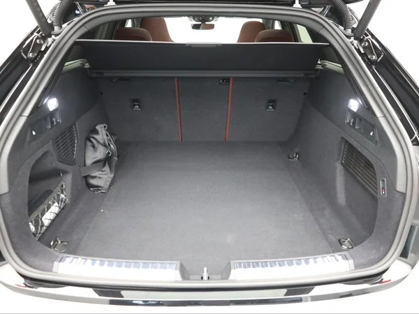 AUDI S5 Avant (2026) — foto 3 van 22