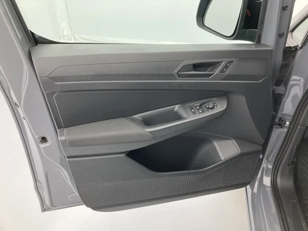 VOLKSWAGEN Caddy Maxi (2024) — foto 10 van 36