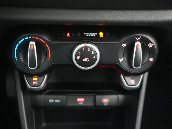 Kia Picanto (2025) — foto 14 van 25