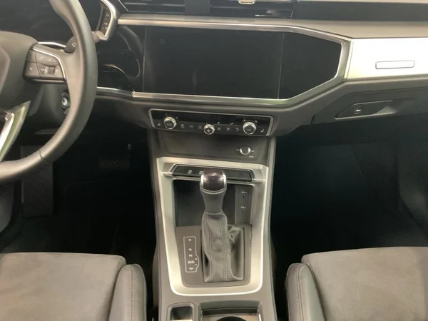 AUDI Q3 (2025) — foto 2 van 20