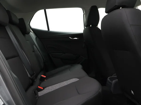 SKODA Fabia (2024) — foto 2 van 24