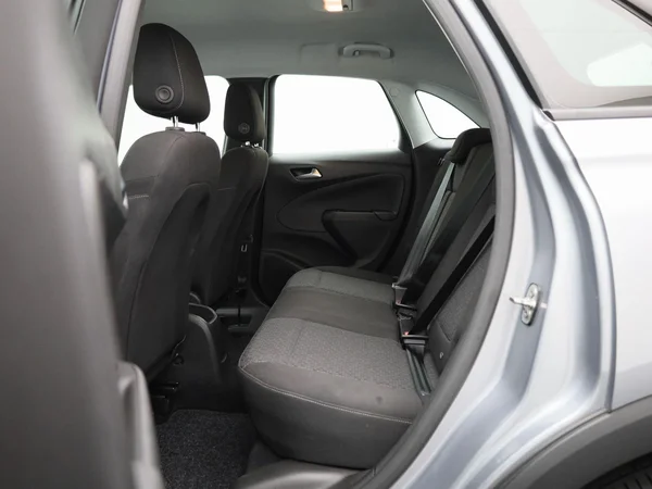 Opel Crossland X (2021) — foto 2 van 33