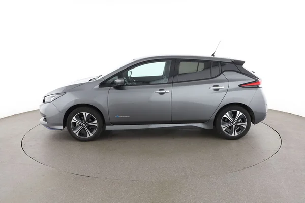 Nissan Leaf (2019) — foto 9 van 16