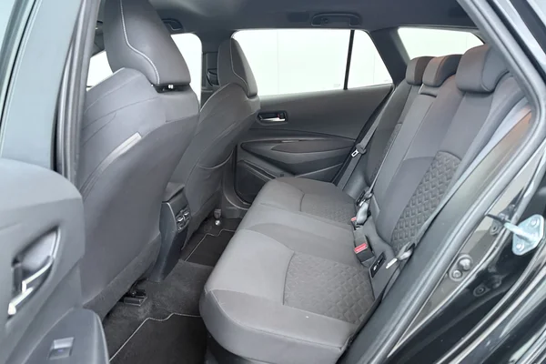 Toyota Corolla SW Hybrid (HEV) (2022) — foto 20 van 21