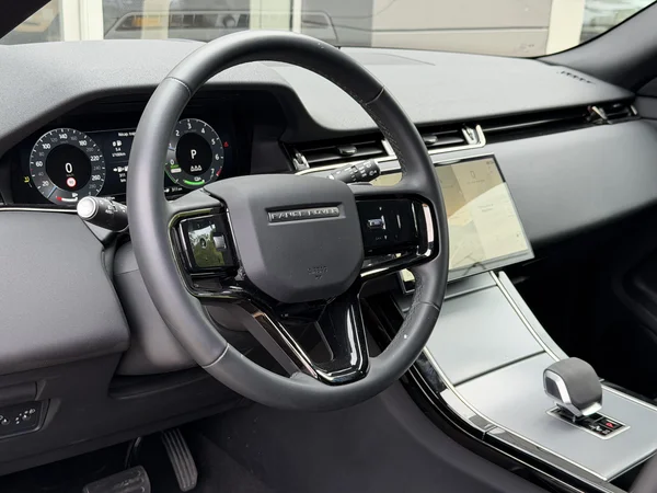 Land Rover Range Rover Evoque (2023) — foto 13 van 18