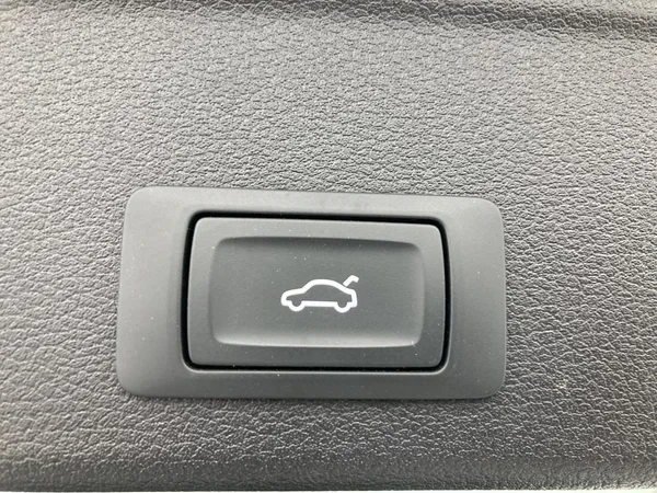 AUDI A4 Avant (2023) — foto 10 van 36