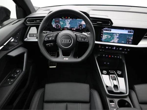AUDI A3 Sportback (2025) — foto 4 van 22