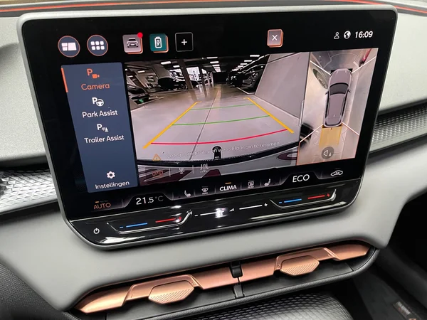 CUPRA Terramar e-Hybrid (PHEV) (2025) — foto 8 van 16