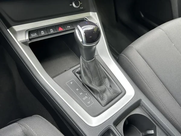 AUDI Q3 Sportback Dsl (2023) — foto 14 van 35