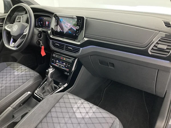 VOLKSWAGEN T-Cross (2025) — foto 11 van 35