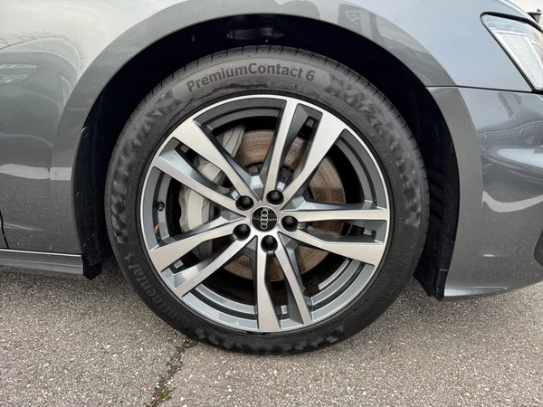 AUDI A6 Avant PHEV (2026) — foto 15 van 24