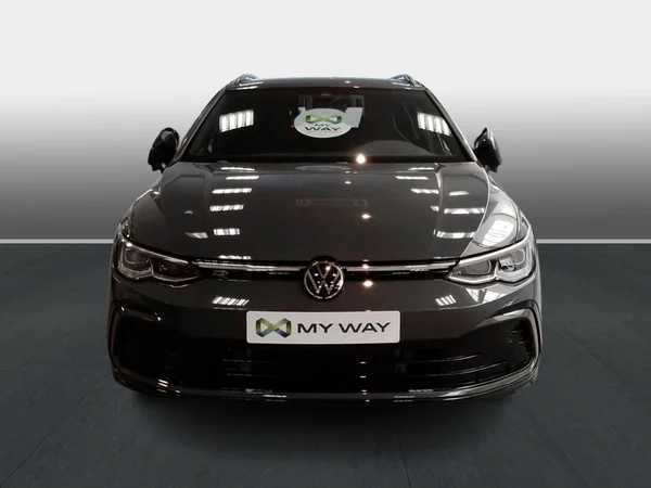 VOLKSWAGEN Golf VIII SW (2024) — foto 12 van 15