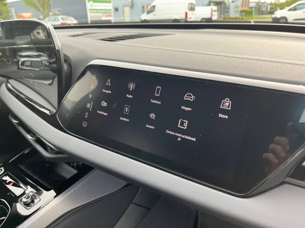 AUDI A5 Avant e-hybrid (PHEV) (2026) — foto 5 van 24