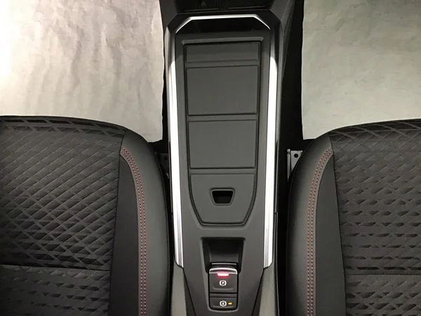 Renault Clio VI (2026) — foto 16 van 30