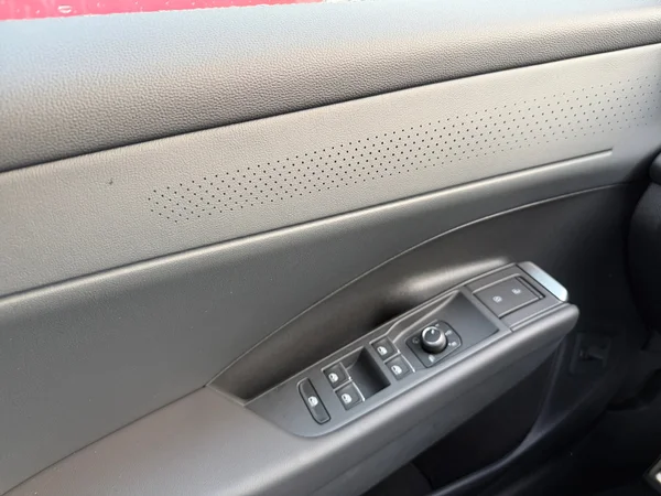 VOLKSWAGEN T-Roc (2026) — foto 10 van 26
