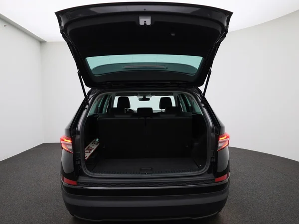 Škoda Kodiaq (2022) — foto 3 van 45