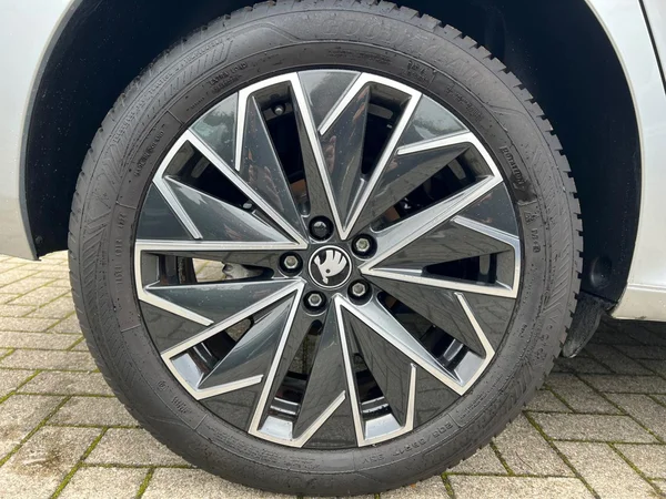SKODA Kamiq (2025) — foto 21 van 23