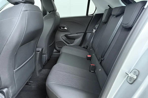 Opel Corsa (2022) — foto 20 van 21