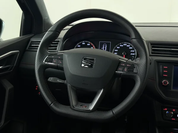 SEAT Arona (2020) — foto 14 van 27