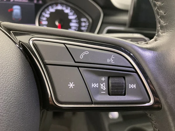 AUDI A4 Avant (2020) — foto 16 van 36