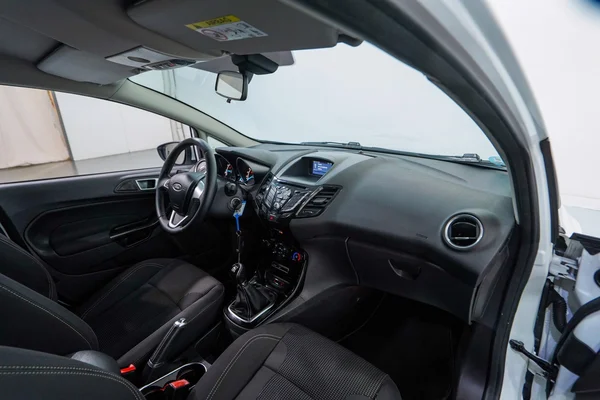 Ford Fiesta (2017) — foto 21 van 87