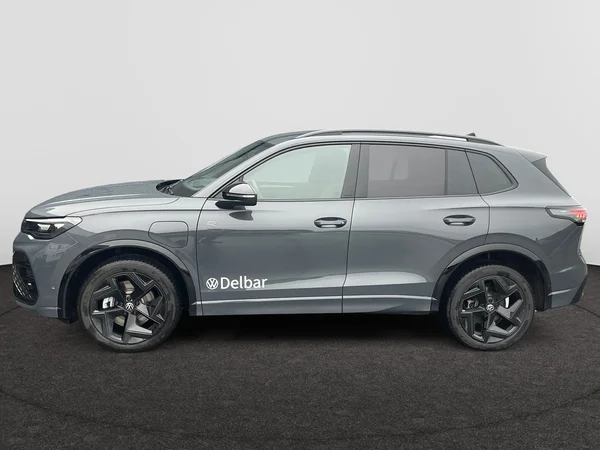 VOLKSWAGEN Tiguan eHybrid (PHEV) (2025) — foto 12 van 21