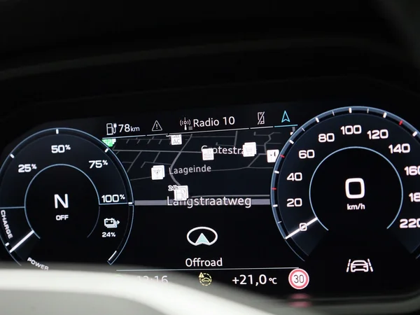 Audi Q4 e-tron (2023) — foto 20 van 43