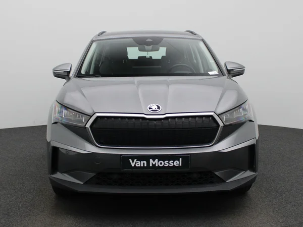 Škoda Enyaq iV (2023) — foto 23 van 37